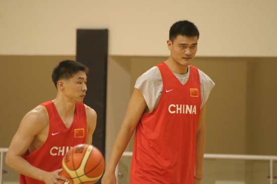 合肥：奥运冠军校园行